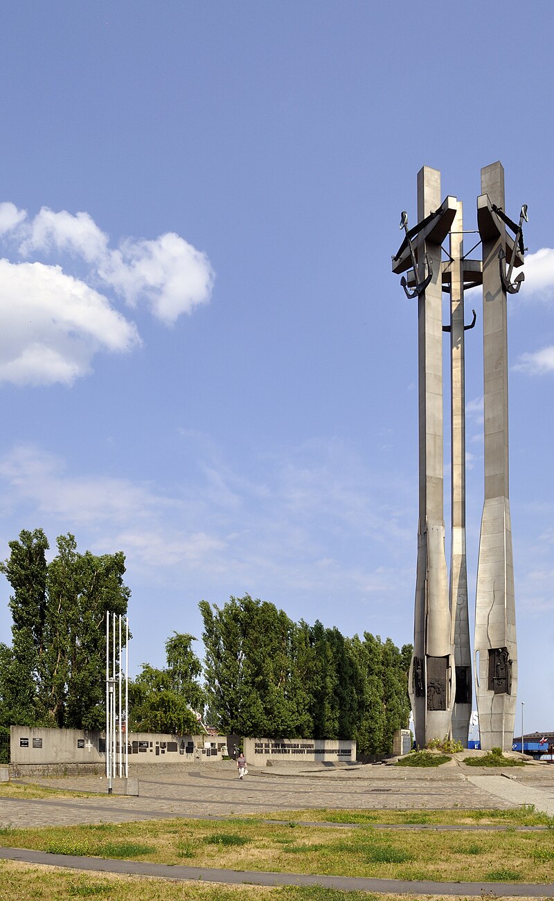 Monument to the Fallen Shipyard Workers of 1970 in Gdańsk